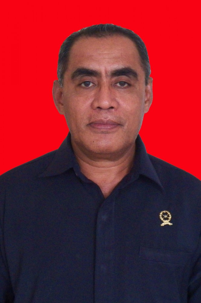 HAKIM USMAN merah